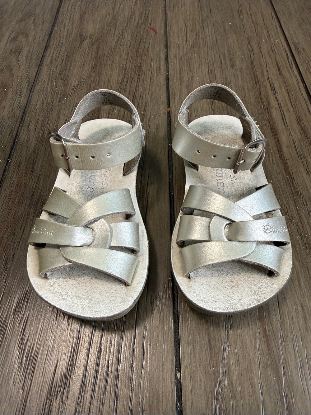 Kids Sun San Swimmer Silver Leather Strappy Sandals size 6c